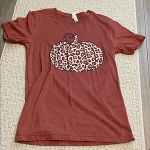 Rust Leopard Pumpkin Graphic Tee